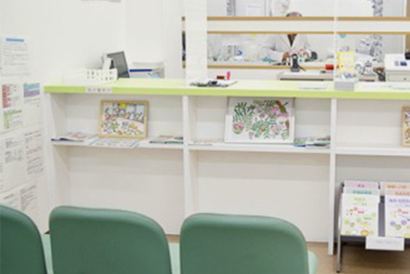 大和鶴間薬局　処方せん窓口